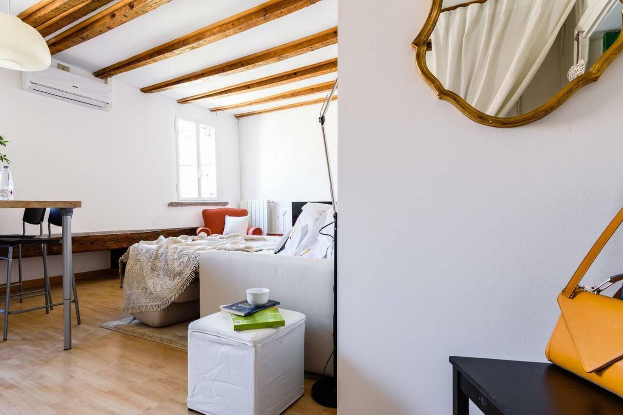 Altido Cozy Apt For 4 Close To Basilica Di Sant'Ambrogio Milano Exteriör bild